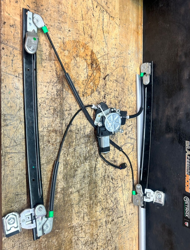 Maquina de ventana delantera derecha para Dodge Grand Caravan 2004-2007