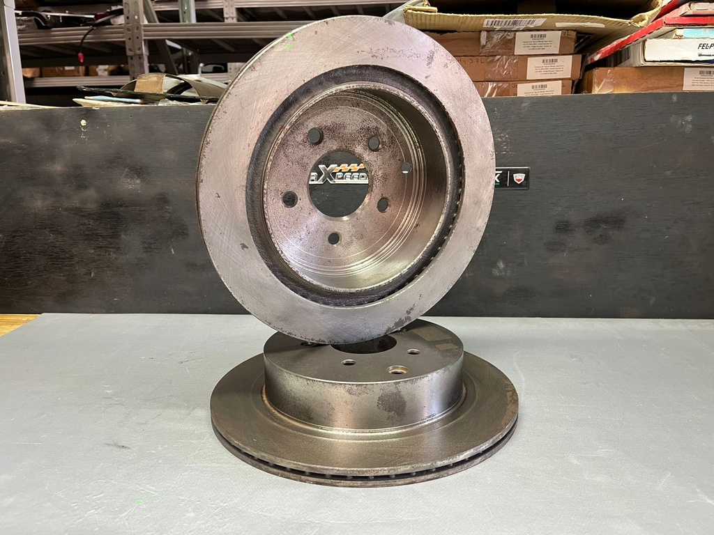 Discos Traseros Ventilados para Nissan Quest 2004-2017 / Murano 2003-2024 / Pathfinder 2013-2020.