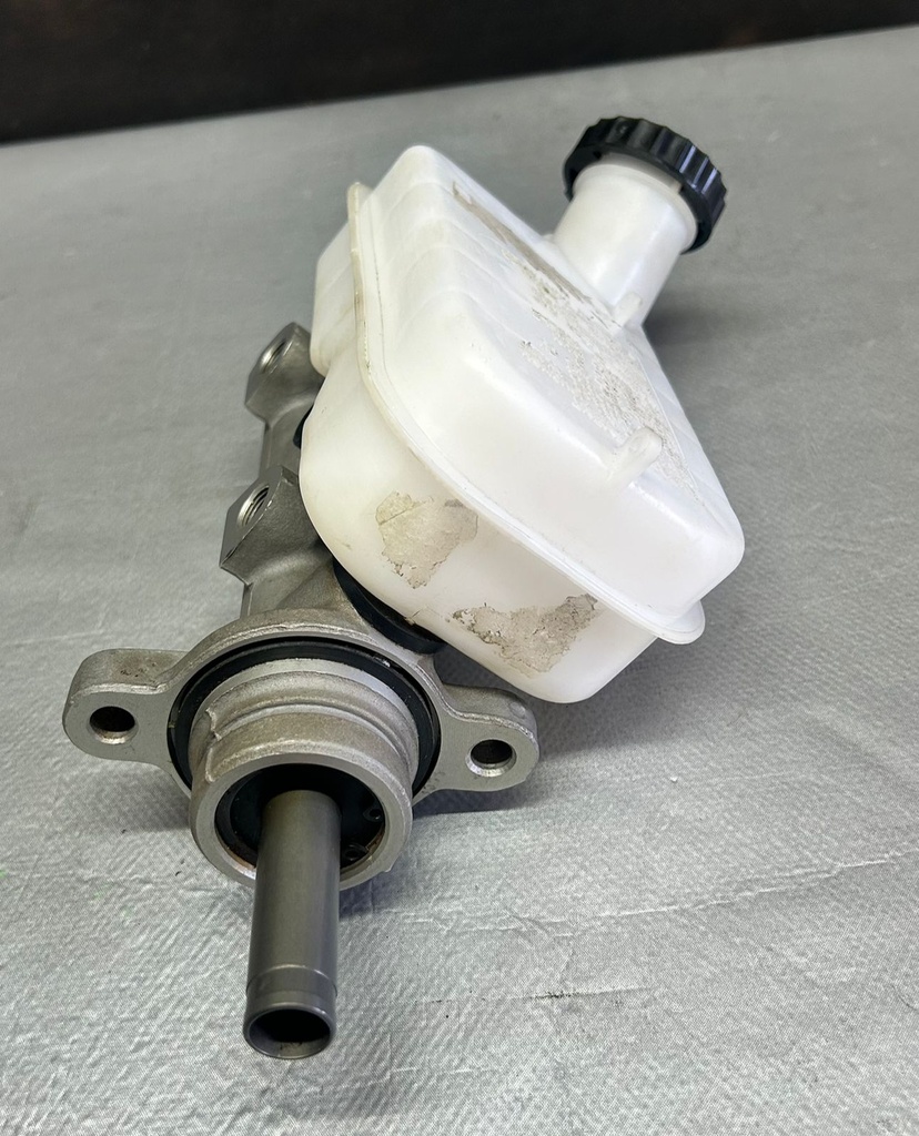 Cilindro Maestro para Dodge Caravan 2001 al 2002 / Grand Caravan 2001 al 2002