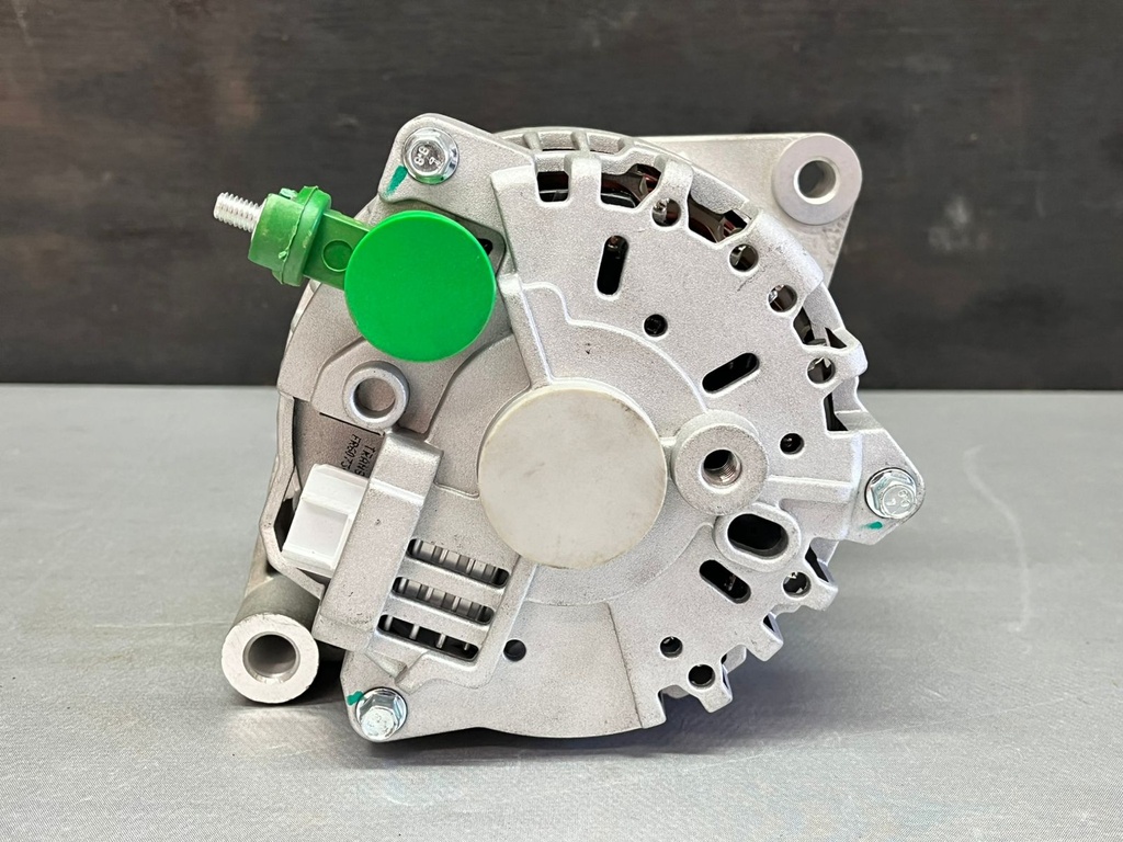 Alternador de 110AMP para Ford Taurus 3.0L V6 OHV 2002-2006 / Mercury Sable 3.0L V6 OHV 2002-2005.