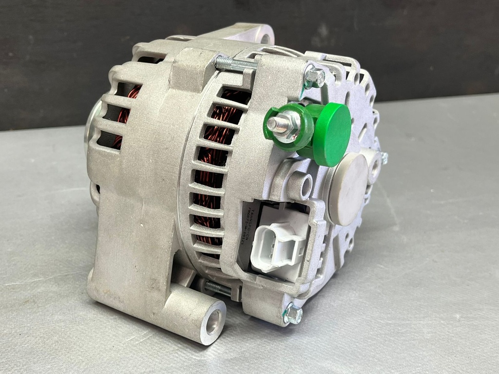 Alternador de 110AMP para Ford Taurus 3.0L V6 OHV 2002-2006 / Mercury Sable 3.0L V6 OHV 2002-2005.