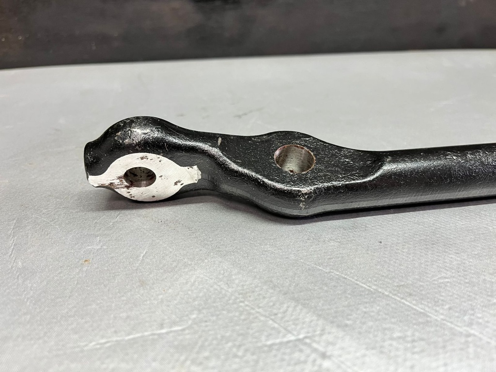 Enlace central de dirección Chevrolet C1500 1988-1999 / C2500 / C3500 1988-2000 / Tahoe 1995-1999 / GMC Yukon 1995-1999.