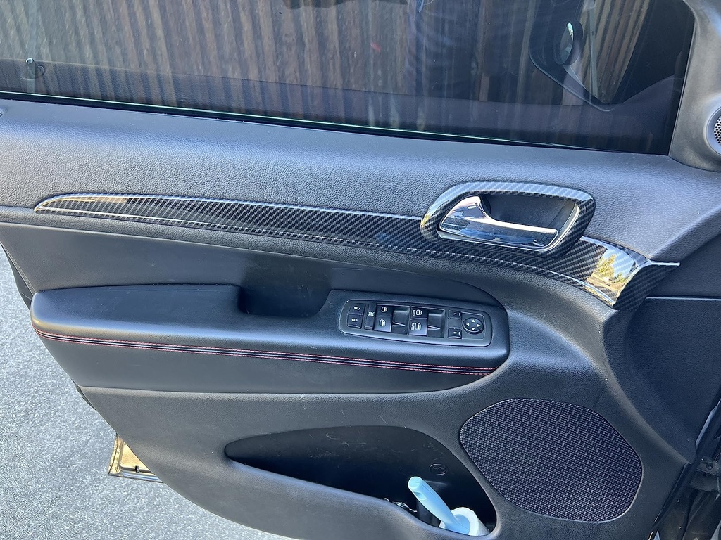 MOLDURAS PARA DASH EN FIBRA DE CARBONO JEEP GRAN CHEROKEE WK2 2011+