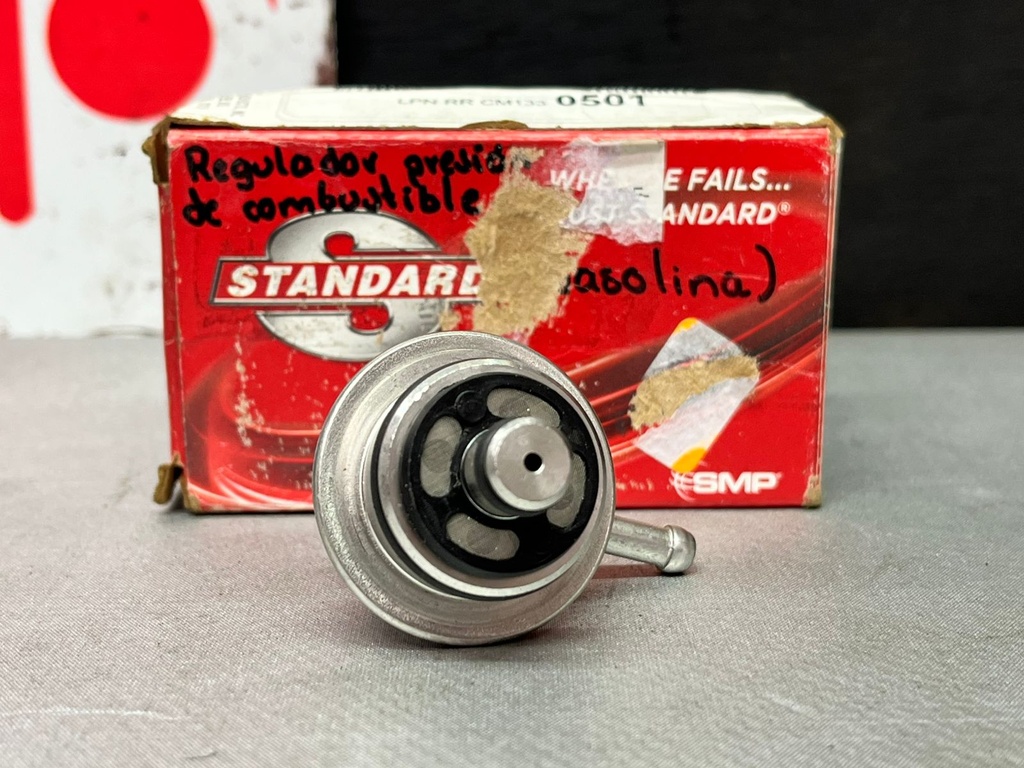 Sensor de presión de combustible Ford F150 / F250 / F350 1999-2003 / E150 / E250 / E350 1999-2004 / Excursion 2000-2005.
