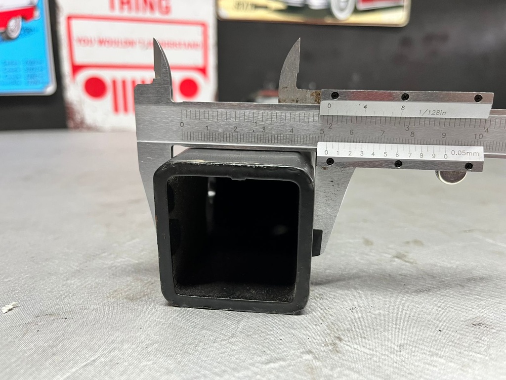 Extensión de pegadero de 2" a 2" con extensión de 12 pulgadas.