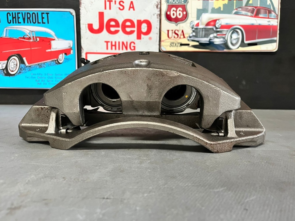 Caliper Delantero Izquierdo Chevrolet Silverado 2500 / 3500 2011-2019 / Suburban 2016-2019 / GMC Sierra 2500 / 3500 2011-2019.