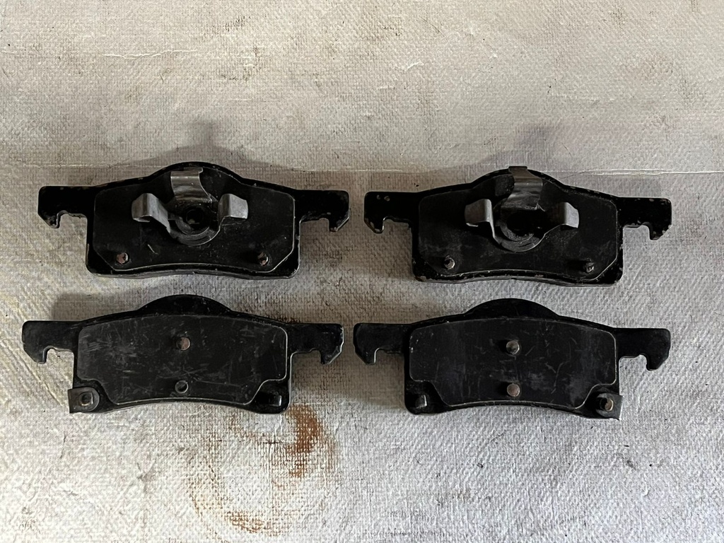 Pastillas Traseras Cerámicas Ford Expedition 2003-2006.