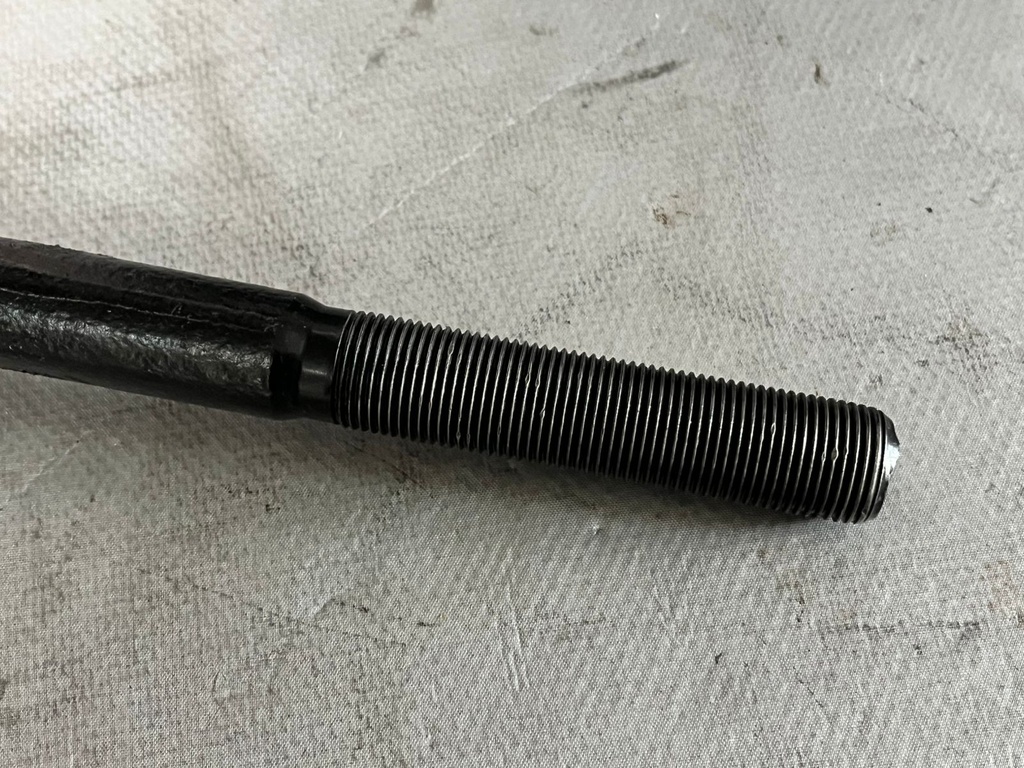 Terminal de dirección Chevrolet C1500 / C2500 1988-1999 / Blazer 1992-1994 / Tahoe 1995-2000 / GMC C1500 / C2500 1988-1999.