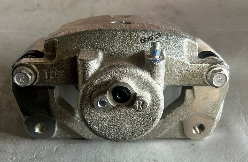 Caliper delantero derecho para Ford Fusion 2006 al 2012 / Mazda 6 2006 al 2013