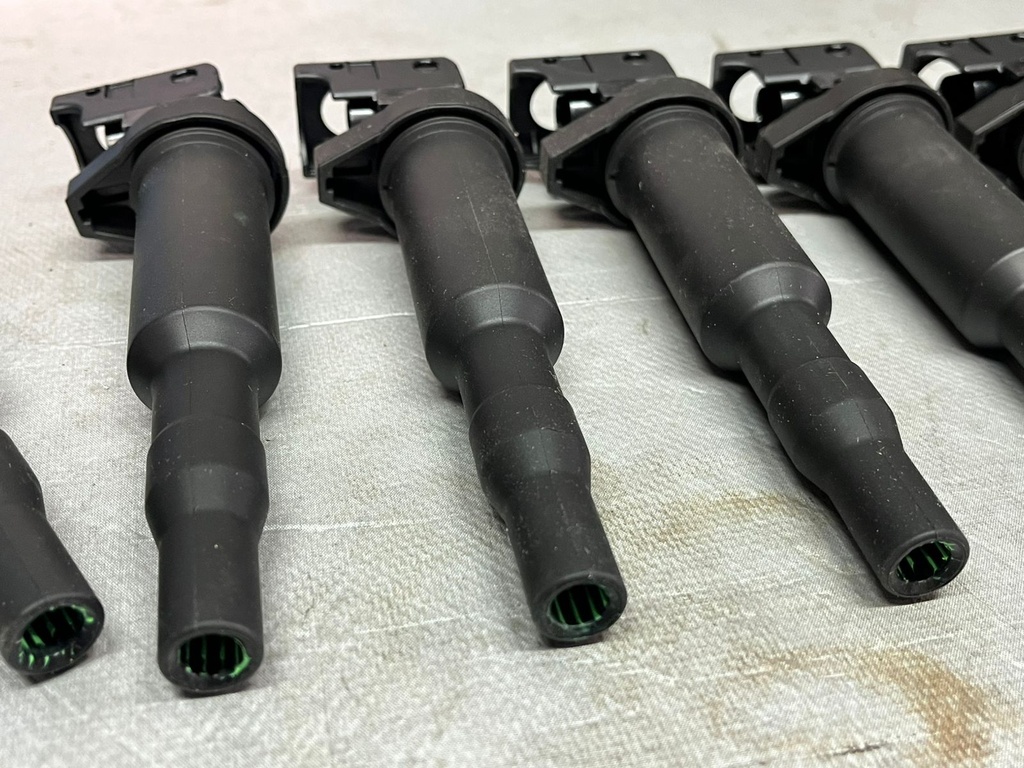 Bobinas de Encendido para motor BMW 3.0L L6 335i / 435i / 535i / 135i / 740i / X1 / X3 / X5 / X6 2011-2017.