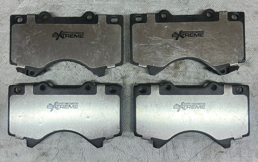 Pastillas delanteras ceramicas para Toyota Land Cruiser 2008 al 2021 / Sequia 2008 al 2022 / Tundra 2007 a 2021