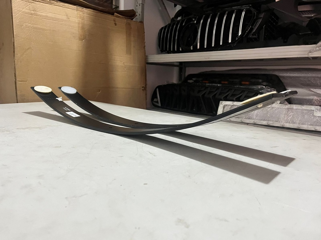 Hojas de resorte para levante de 1.5-2" para Toyota Tacoma 2005-2012.