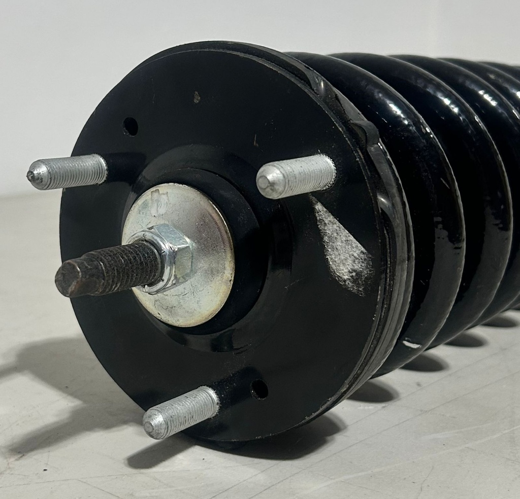 Compensador delantero izquierdo para Toyota Tundra 2000 al 2006