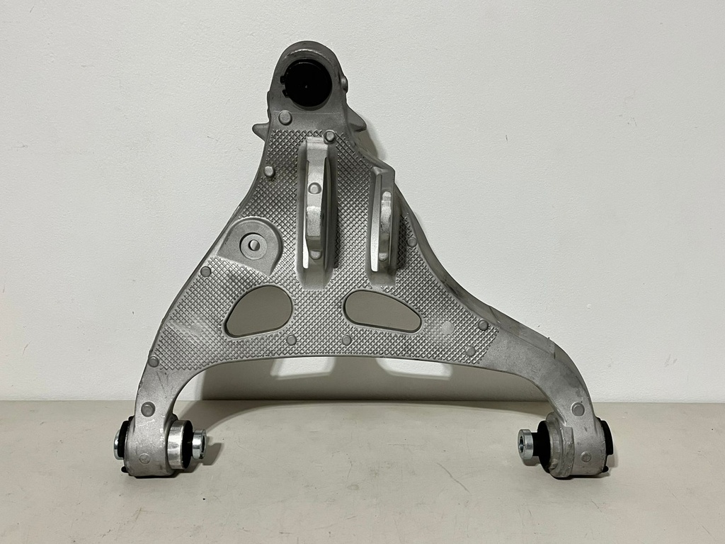 Tijereta Inferior Izquierda para Ford F150 2004-2008 / Lincoln Mark LT 2006-2008.
