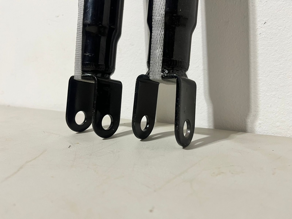 Compensadores Delanteros Chevrolet Silverado 1999-2006 / Tahoe 2000-2006 / Avalanche 2002-2006 / GMC Sierra 1999-2006 / Yukon 2000-2006.