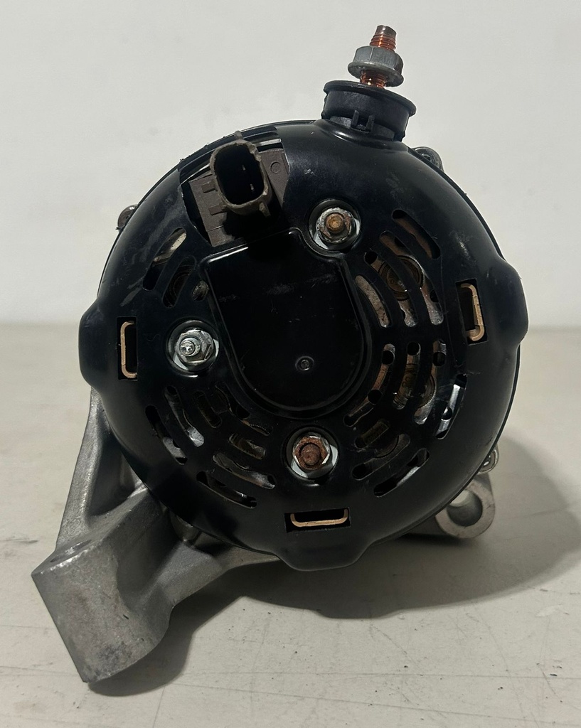 Alternador para Dodge Caravan 2001 al 2007 / Grand Caravan 2001 al 2007 / Chrysler Voyager 2001 al 2003 / Town & Contry 2001 al 2007