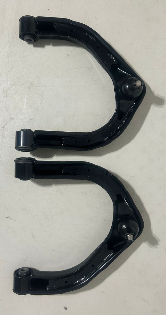 Tijeretas delanteras superiores para Nissan Armada 2005 al 2015 / Titan 2004 al 2017 / Infiniti QX56 2004 al 2010