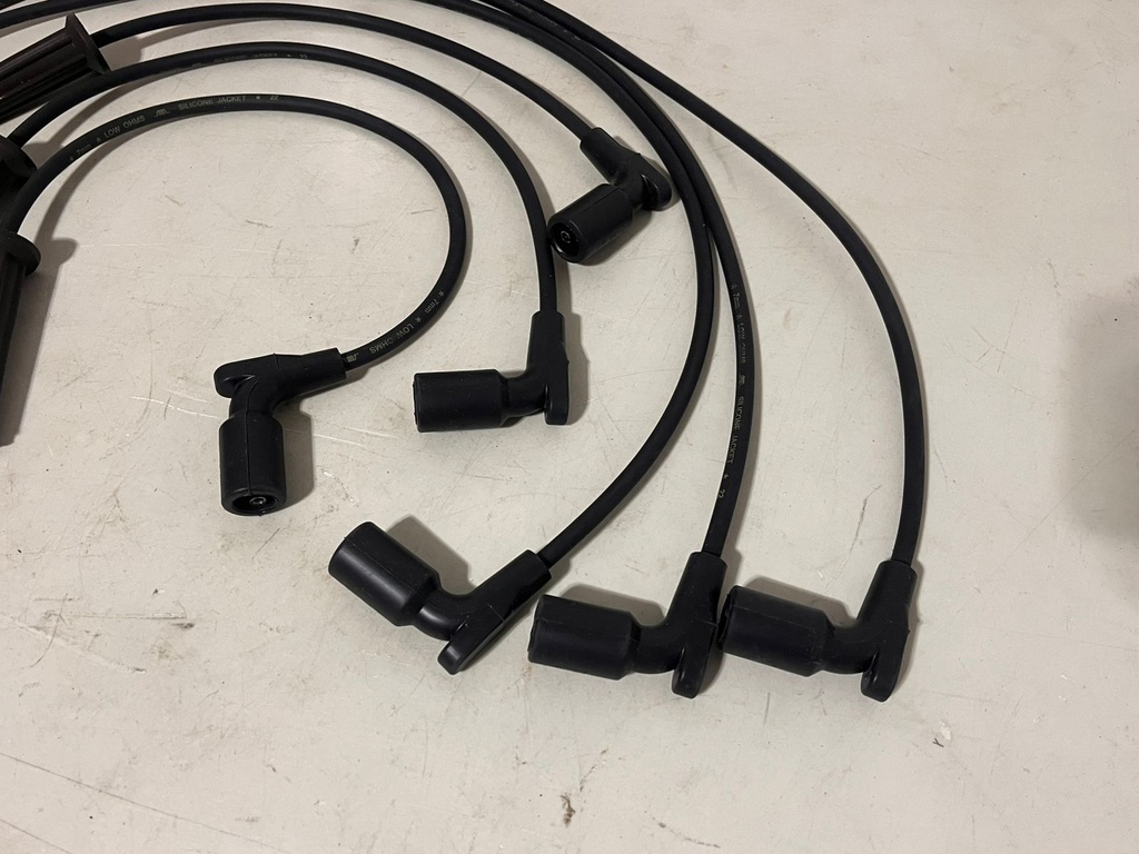 Cables de Bujías de CHevrolet Malibu 3.5L V6 2006-2010.