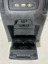 Consola central trasera para Chevrolet / GMC Avalanche / Suburban / Tahoe / Yukon / Sierra / Silverado 2003 al 2006 ( usado )