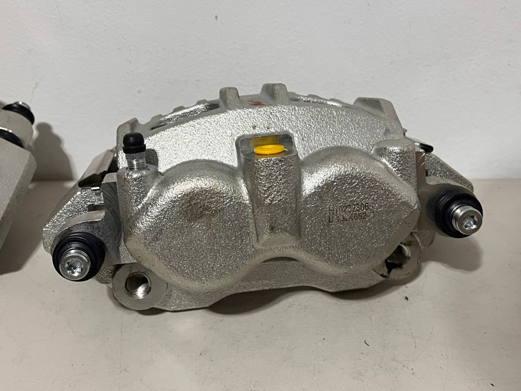 Calipers delanteros para Ford Expedition 1997 al 2002 / F150 1999 al 2003 / F250 1997 a 1999 / Navigator 1998 al 2002.