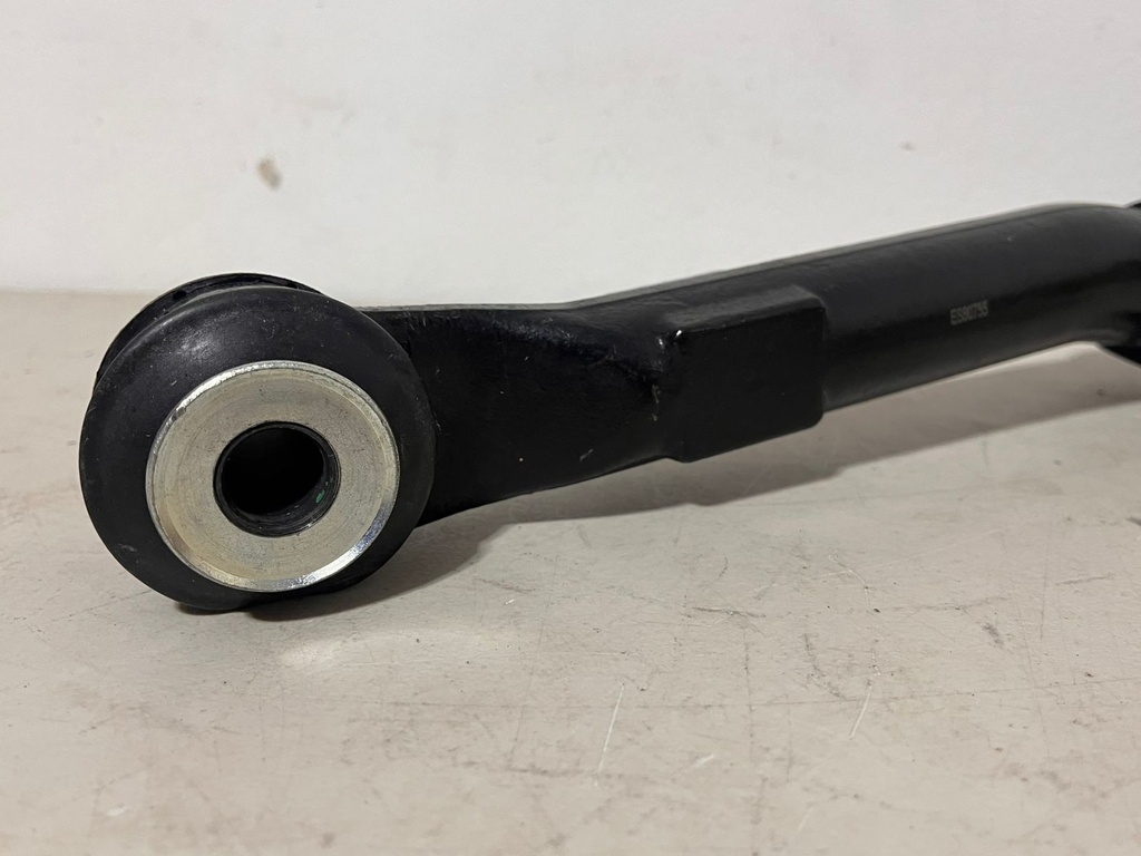 Rótula de dirección exterior derecha Ford F250 Super Duty 2005-2022 / F350 Super Duty 2005-2022 / F450 Super Duty 2005-2010.