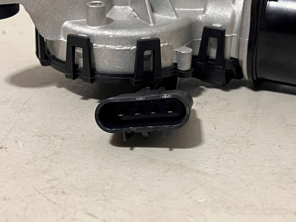 Motor de escobillas para Chevrolet Cruze 2011-2016. (4 pines)