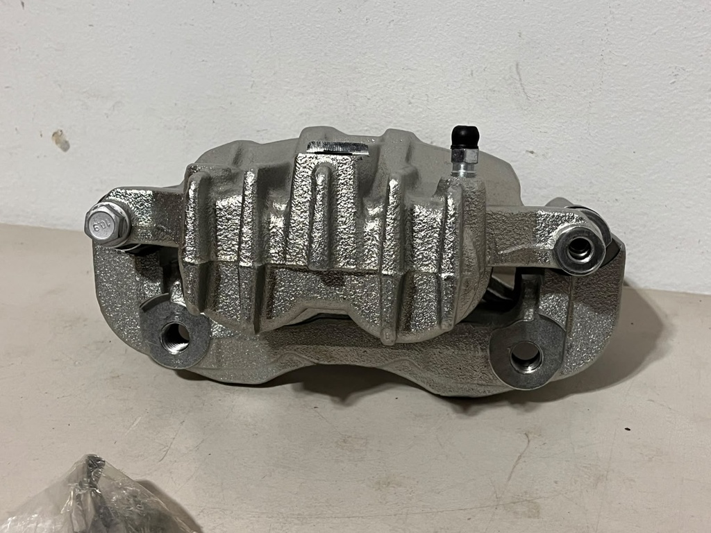 Caliper delant Dodge Stratus Mitsubishi Eclipse Galant