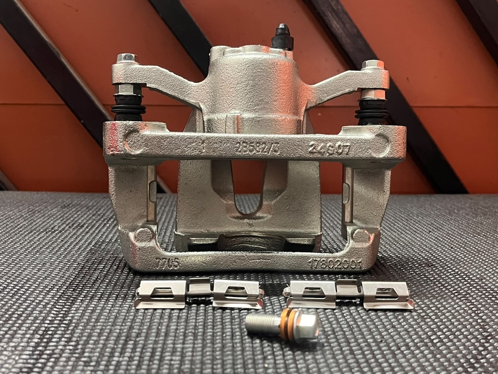 Caliper Trasero Izquierdo para Ford F150 2012-2020 (2015-2020 / Sistema de freno de estacionamiento MANUAL)