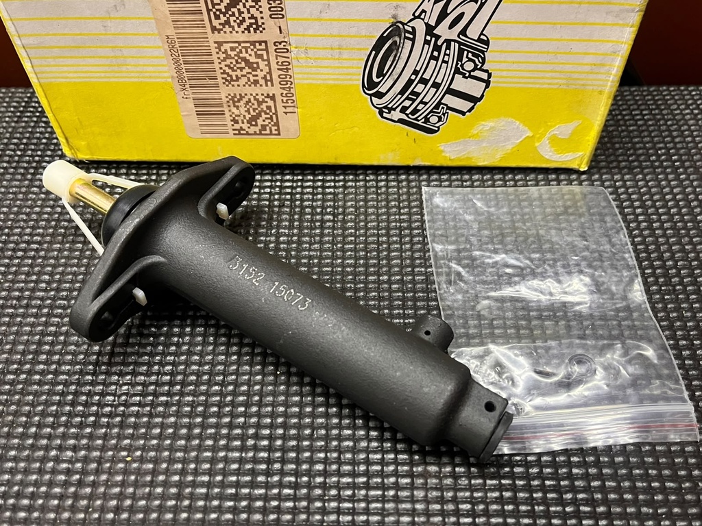Cilindro Esclavo para Jeep Wrangler YJ 1994-1996 / TJ 1997-2004 / Cherokee XJ 1994-2001 / Grand Cherokee 1994-1996.