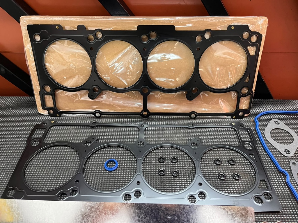 Set de empaques descarbonado para Motor HEMI 5.7L 2009-2020.