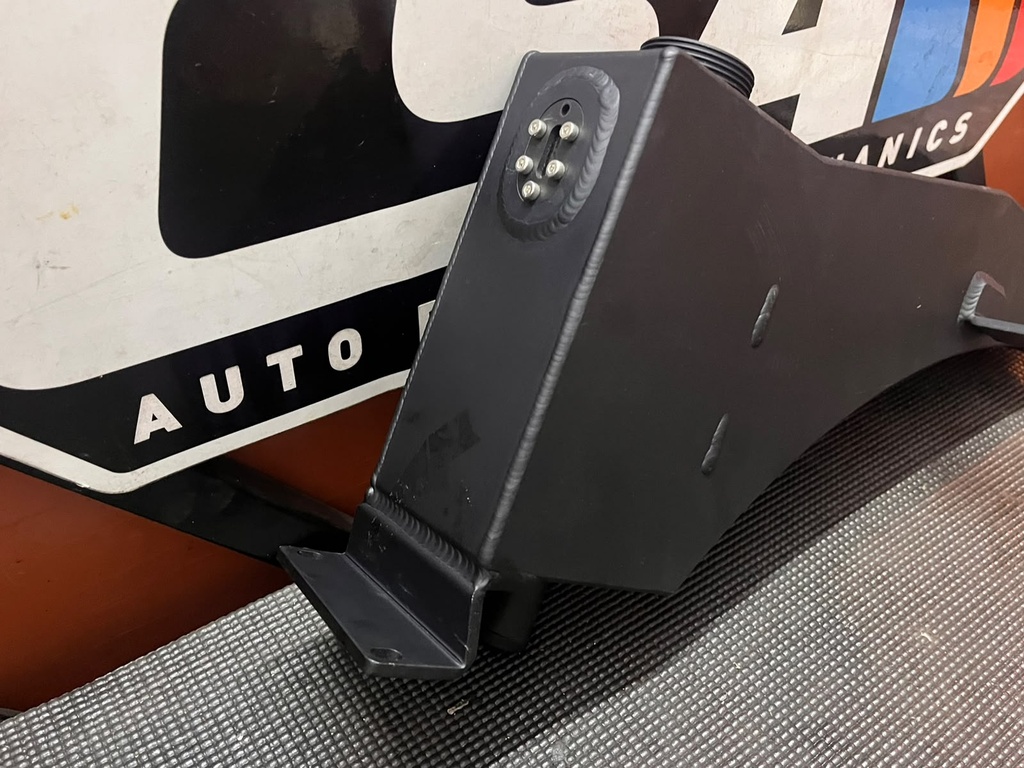 Depósito de aluminio para coolant Ford F250 / F350 / F450 7.3L 1999-2003 / Excursion 2000-2005.