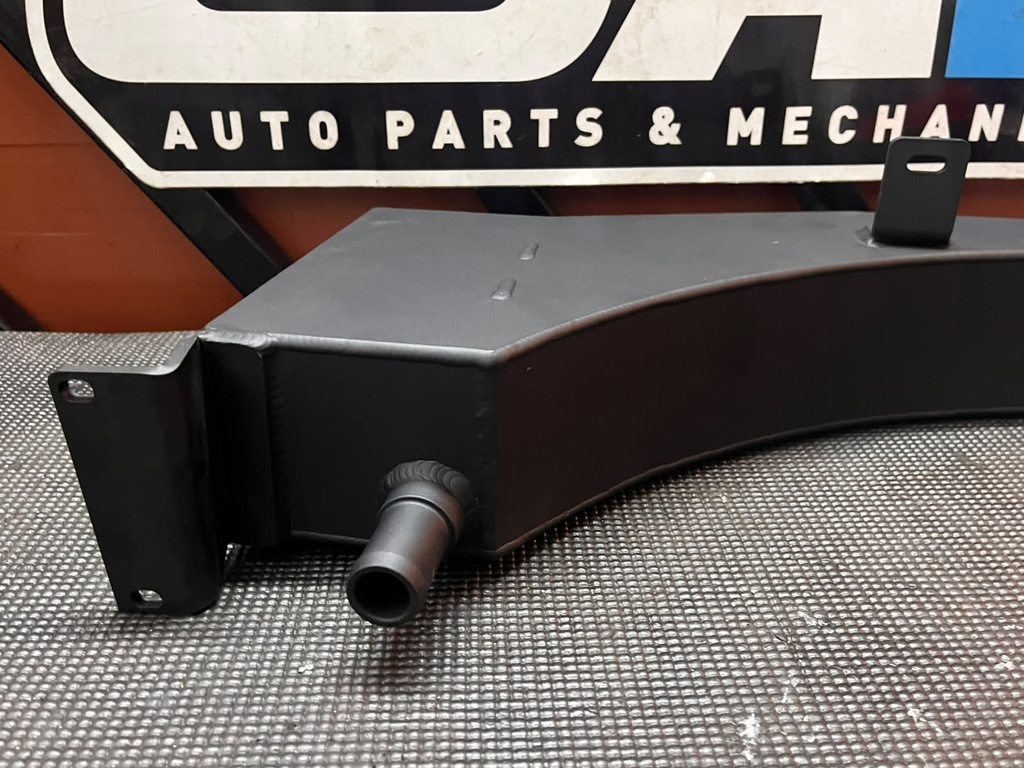 Depósito de aluminio para coolant Ford F250 / F350 / F450 7.3L 1999-2003 / Excursion 2000-2005.