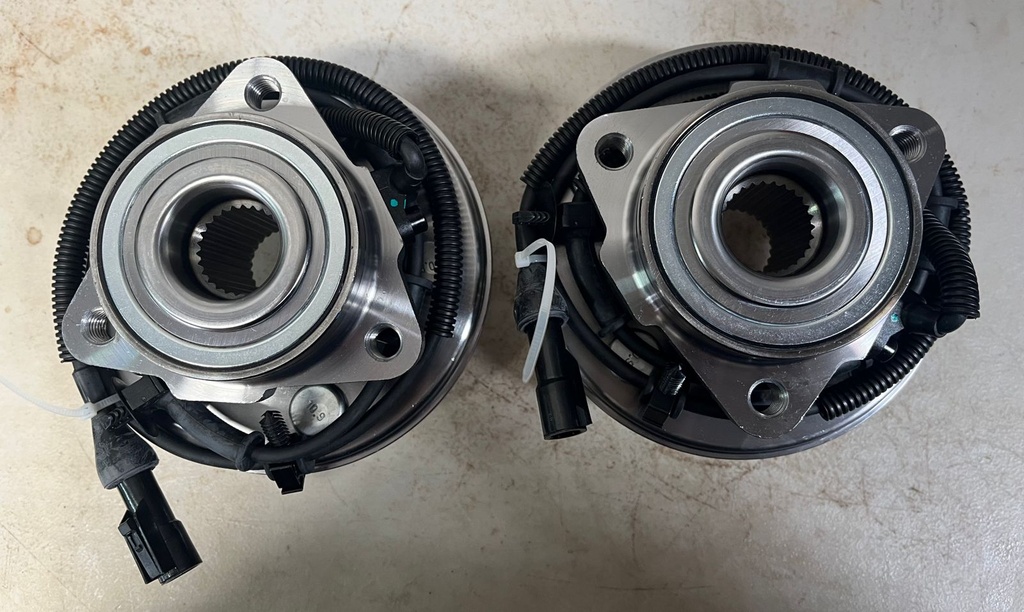 PAR DE BOCINAS DELANTERAS FORD EXPLORER 4X4 02-05