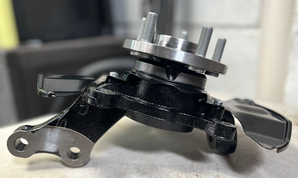NABO DELANTERO IZQUIERDO TOYOTA COROLLA 2003-2008 / TOYOTA AVALON 2005-2011