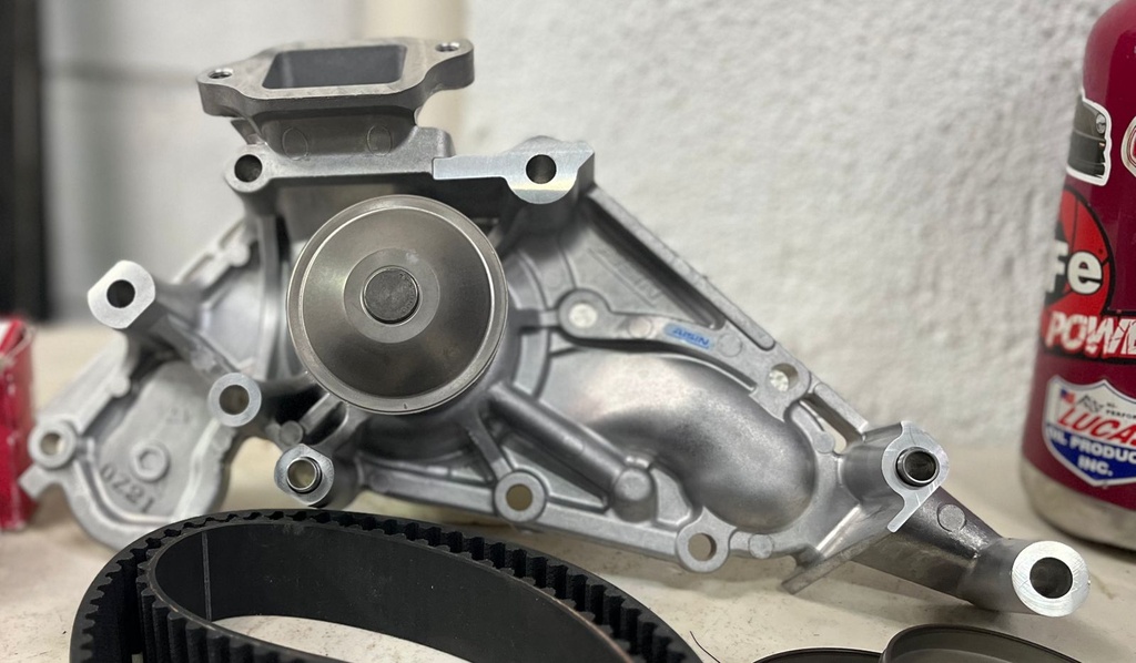 KIT BOMBA DE AGUA TOYOTA TUNDRA 00/09 4RUNNER 03/09 SEQUOIA 01/09