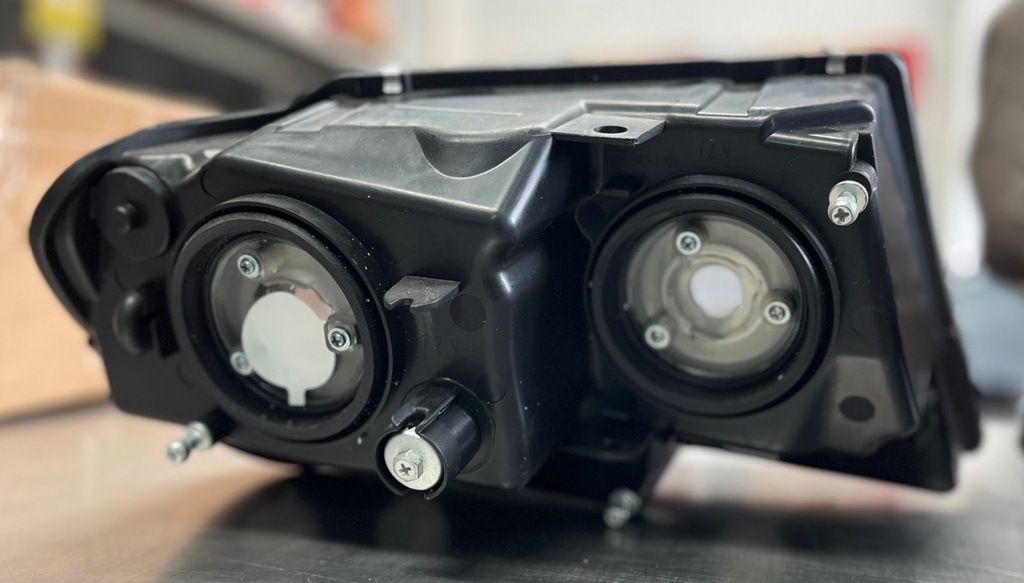 Luces Delanteras Ahumadas Jeep Grand Cherokee 99/04