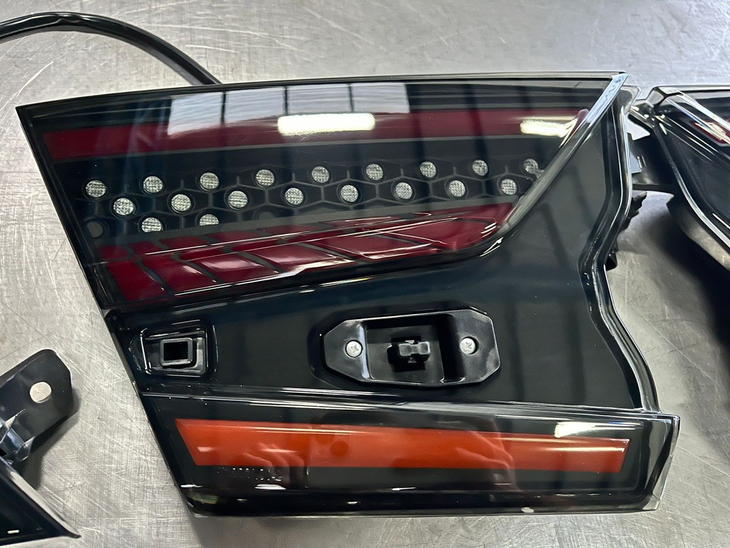 Par de Luces Traseras Led/Ahumadas Honda Accord 10Gen 18-21