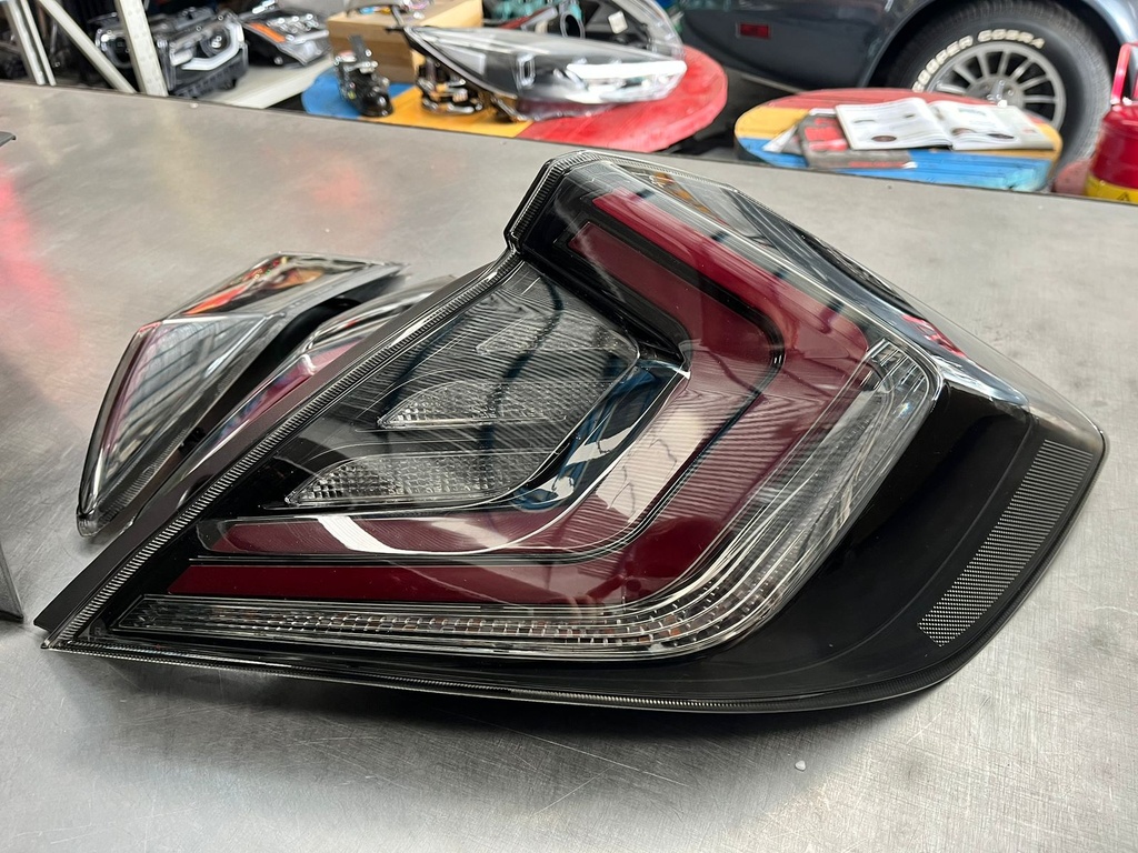 Par de Luces Traseras Led/Ahumadas Honda Civic Sedan 16-20