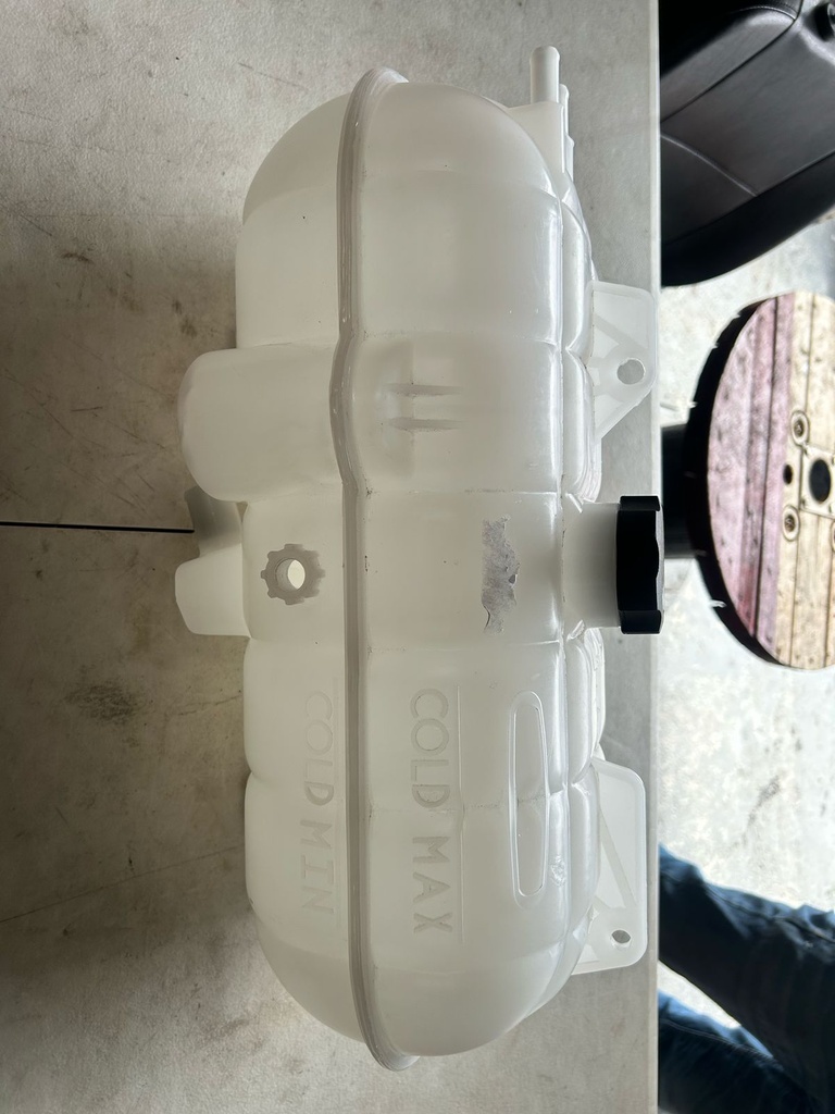 Deposito de refrigerante camión Freightliner Century Class 2001 al 2007 Columbia 2001 al 2004 Coronado 2010 al 2015