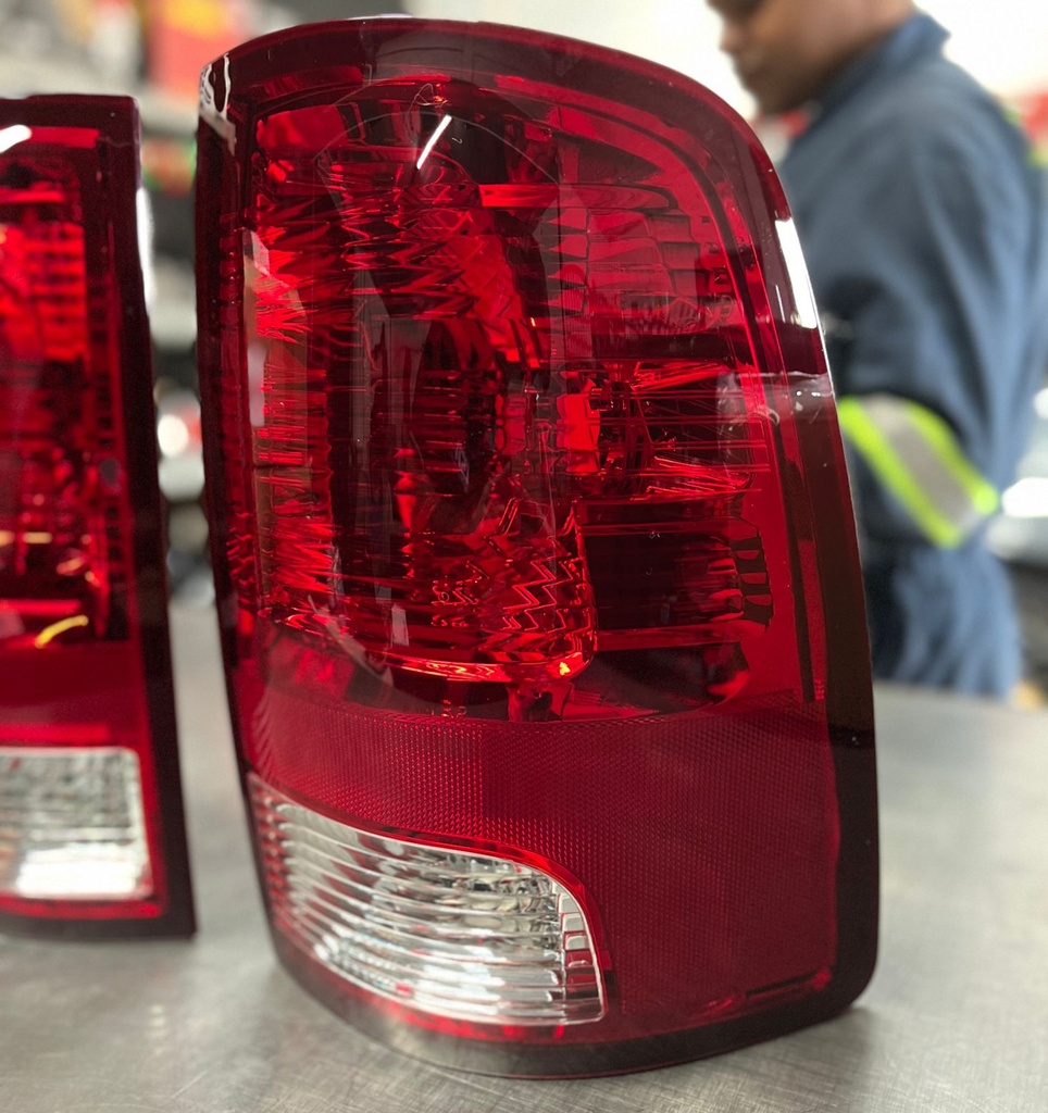 Luces Traseras Dodge Ram 1500 / 2500 / 3500 de 2009 2018