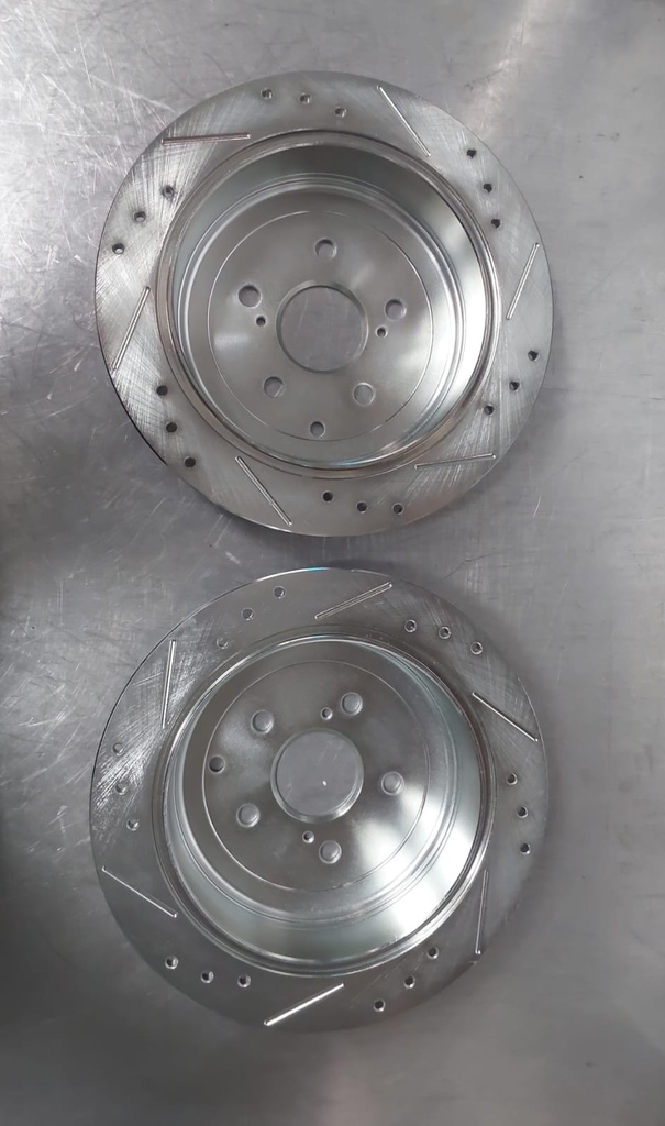 Discos traseros perforados para Toyota Highlander 14-16