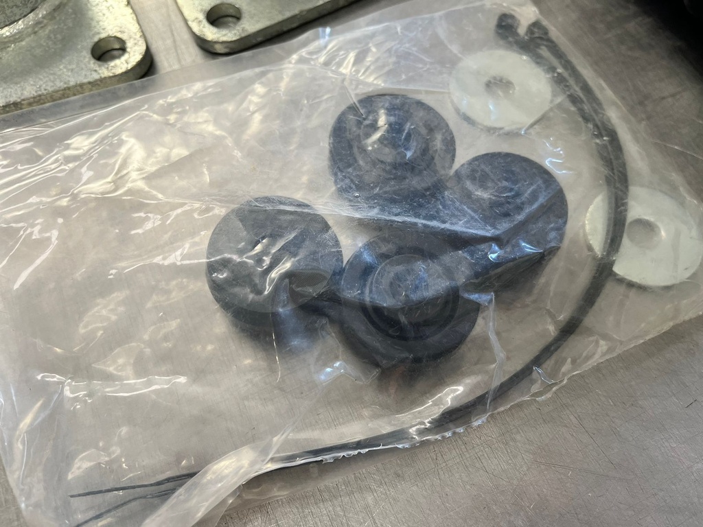 Kit de Calzas de Levante 2.5" Delantero para Jeep KJ Liberty 4x2 / 4x4 de 2003 2007