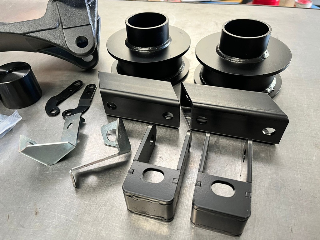 Kit de Calzas de Levante 2.5" Delantero Ford F250 / F350 / F450 de 2011 2023