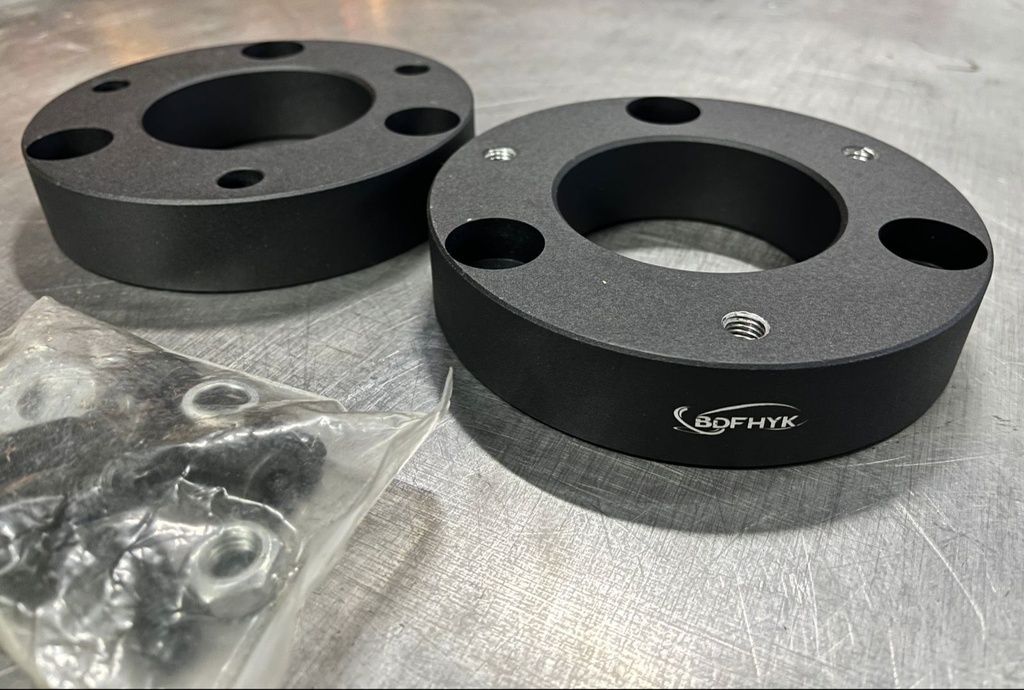 Kit de Calzas de Levante Delantero 2" 2007-2022 Silverado 1500 2WD/4WD / 2007-2022 GMC Sierra 2WD/4WD / 2007-2020 Tahoe 2WD/4WD