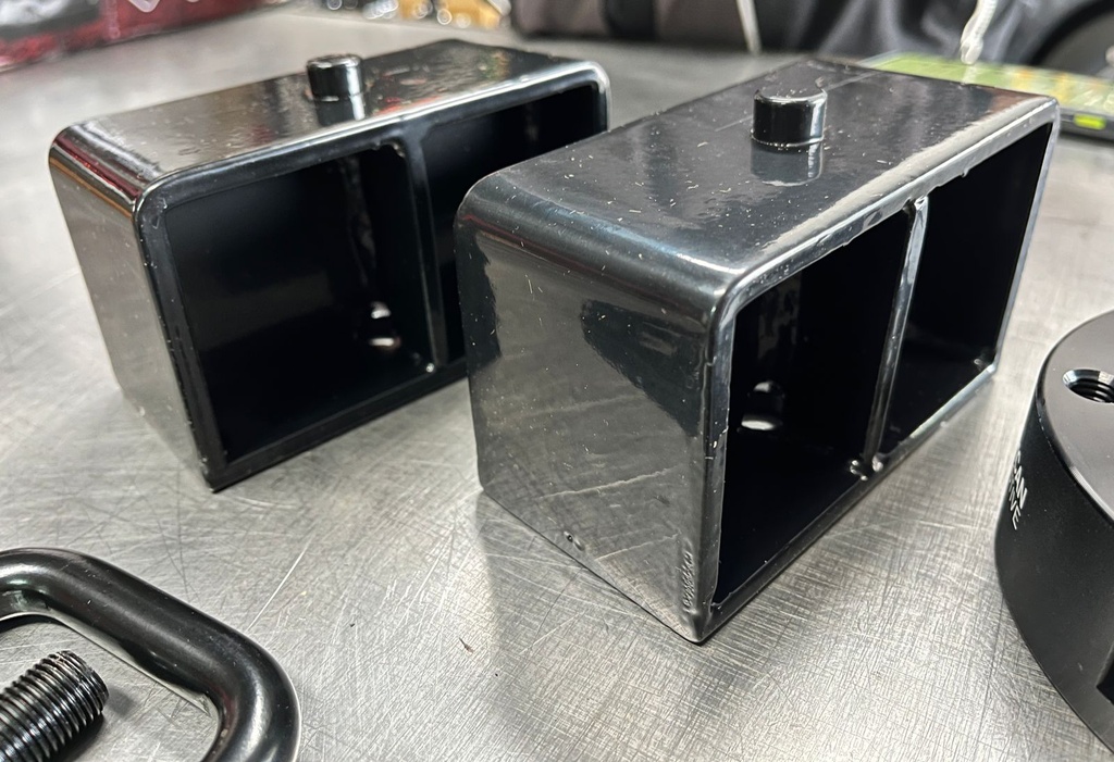 Kit de Calzas de Levante Delantero 2"/Trasero 3" Toyota Tacoma 2005 2020 4x2/ 4x4
