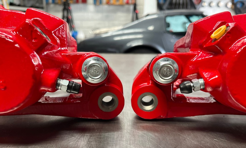 Caliper Delanteros Ford F250 Super Duty 1999 2004 / F350 Super Duty 1999 2004 / Excursion 2000 2005