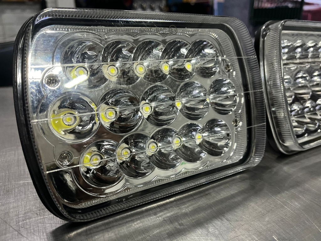 Luces LED Rectangulares Universales