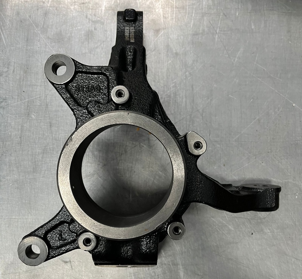 Nabo Delantero Izquierdo Nissan Sentra 200SX 1995 1999