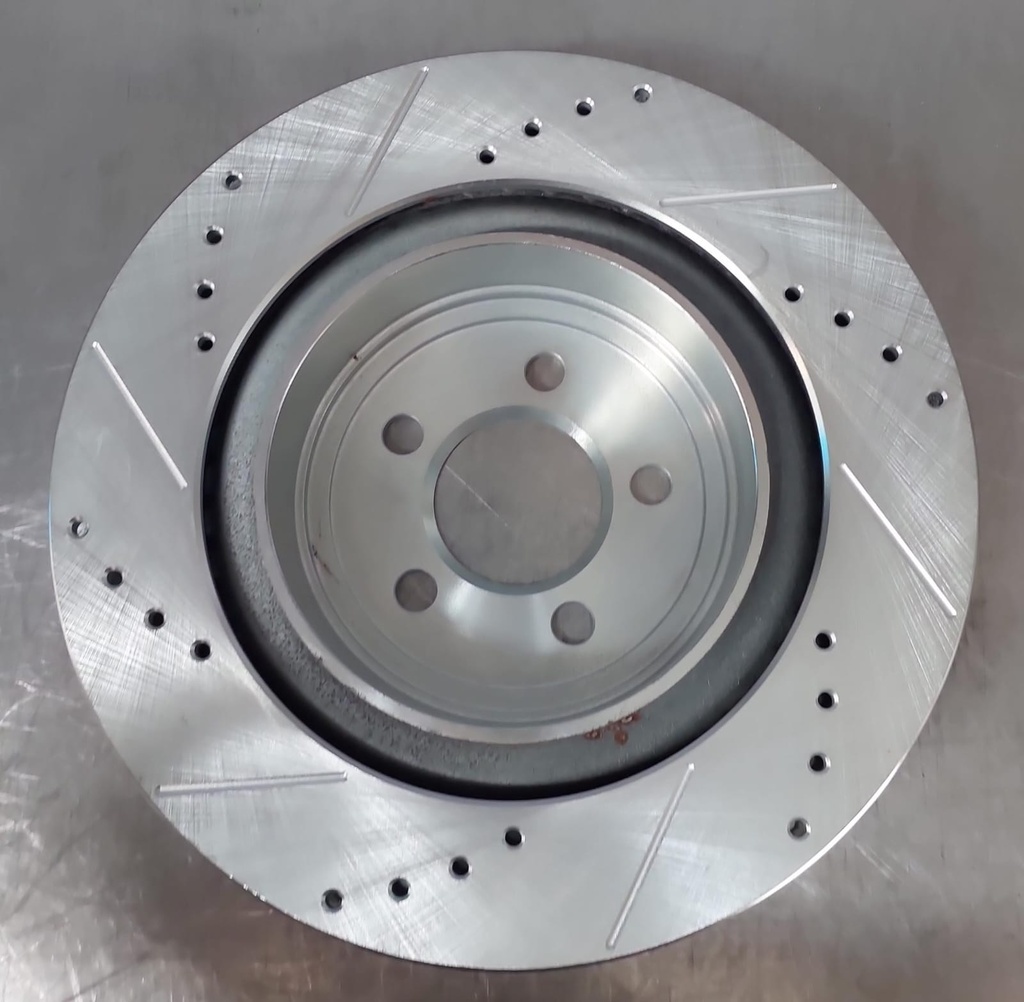 Disco trasero derecho ventilado perforado para Dodge Charger 2006