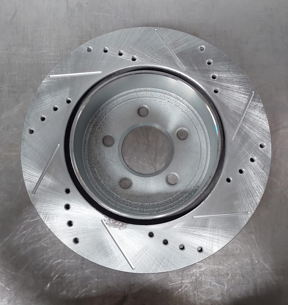 Disco trasero izquierdo ventilado perforado para Dodge Challenger GT 17-18